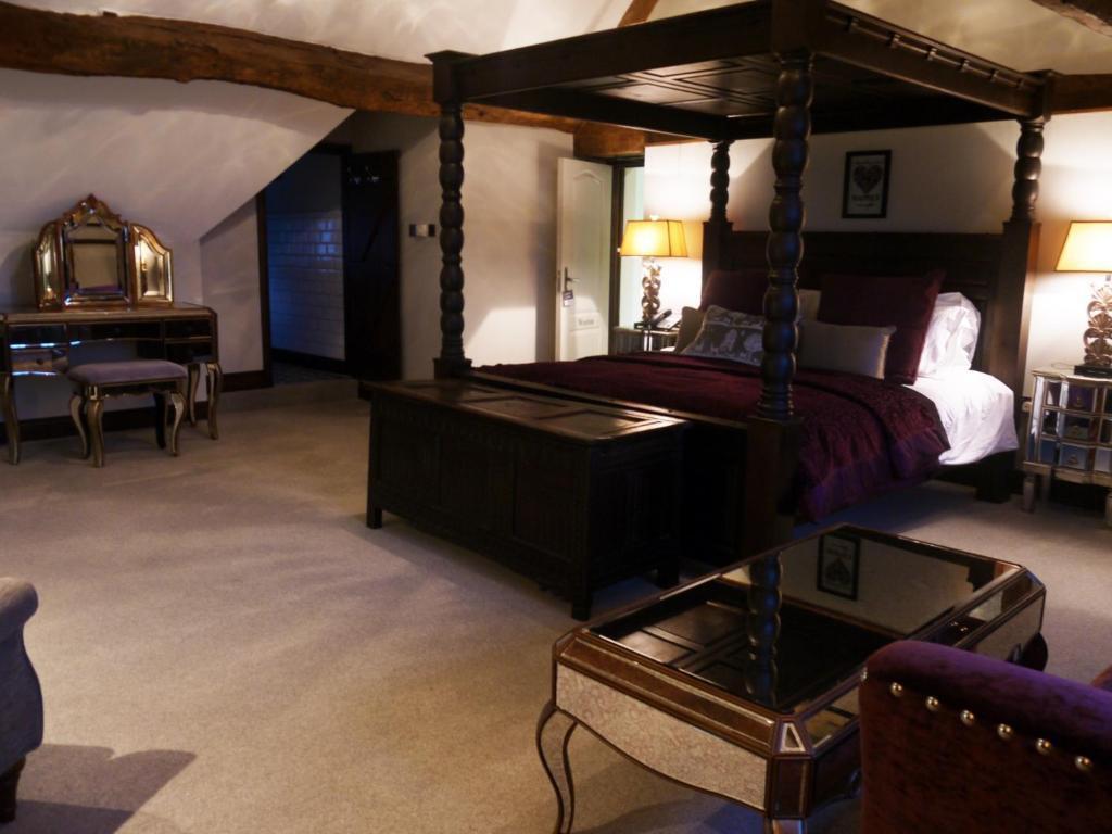 Weston Hall Стаффорд Номер фото